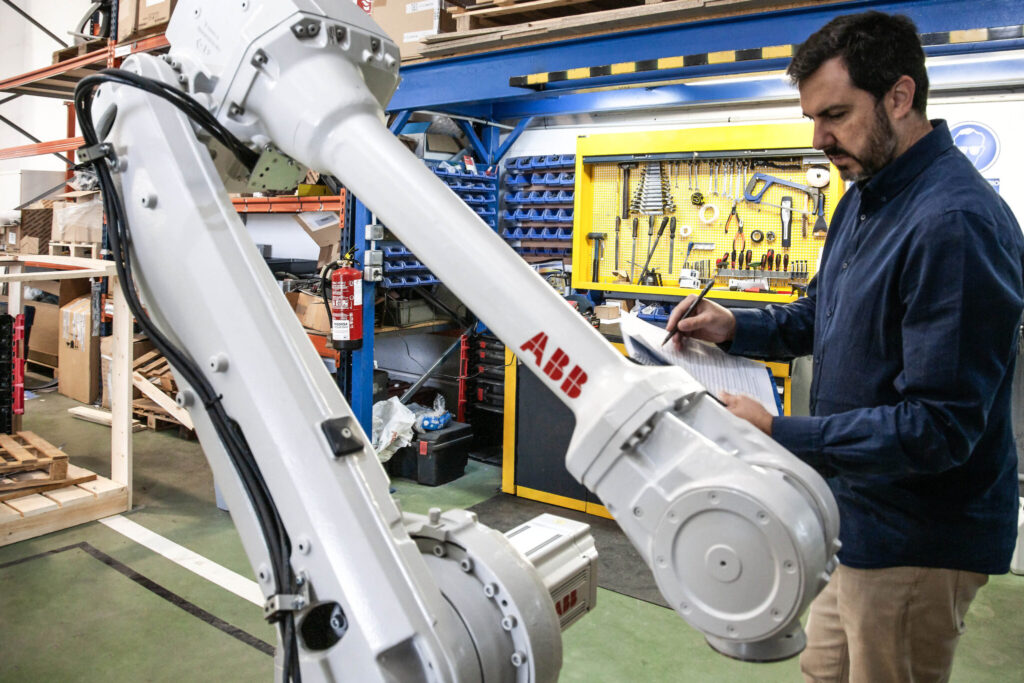 teciman ingenieria automatizacion robotica robot